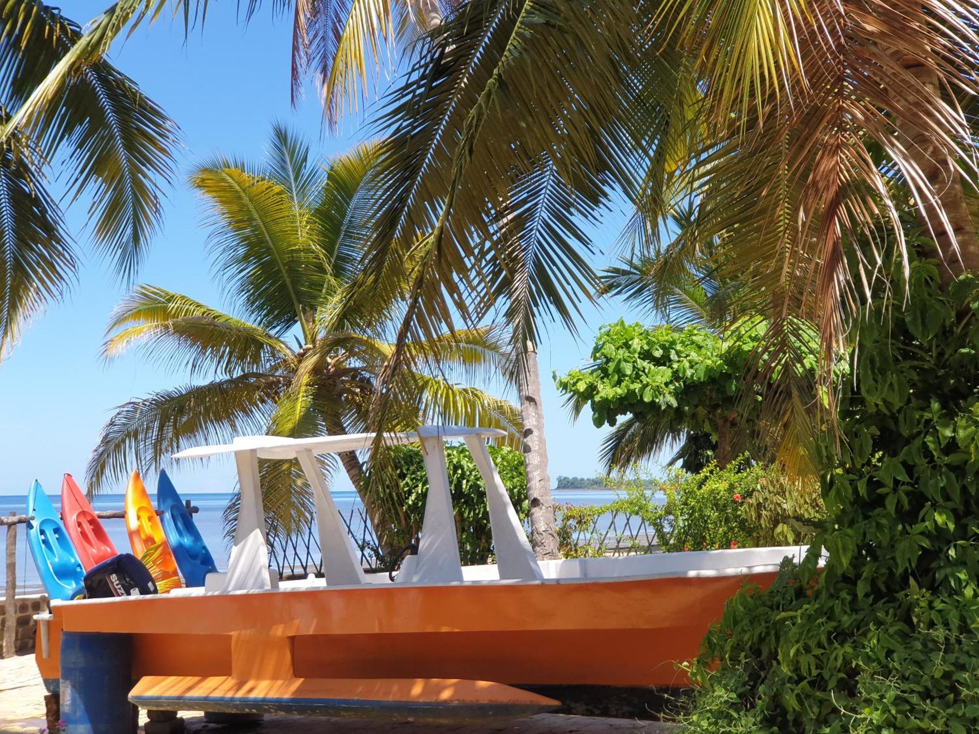 アジアマランゴ ビーチ リゾート Befotaka Bay エクステリア 写真