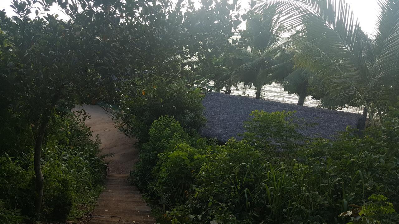 アジアマランゴ ビーチ リゾート Befotaka Bay エクステリア 写真